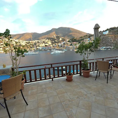 Odyssia Lägenhet Symi